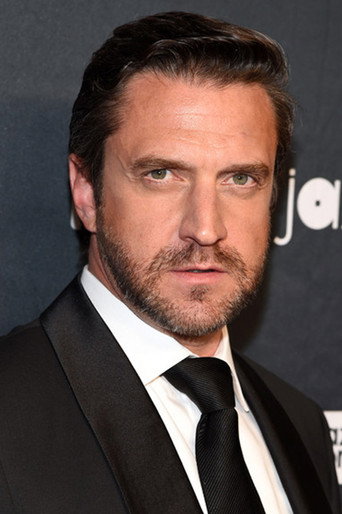 Ảnh của Raúl Esparza