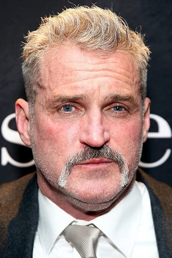 Ảnh của James Colby