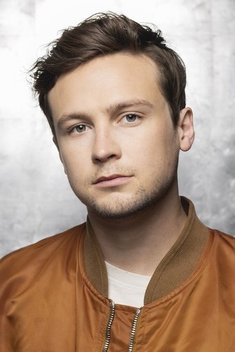 Ảnh của Logan Miller