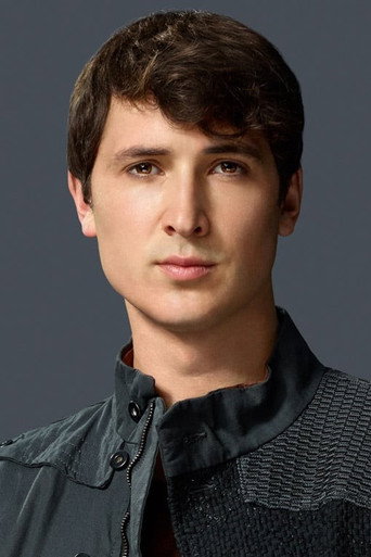 Ảnh của Ben Lloyd-Hughes