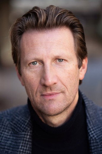 Ảnh của Mark Bazeley