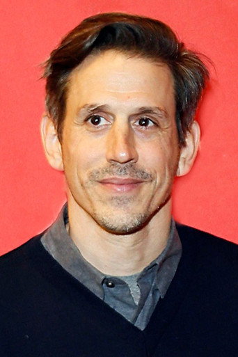 Ảnh của Adam Tomei