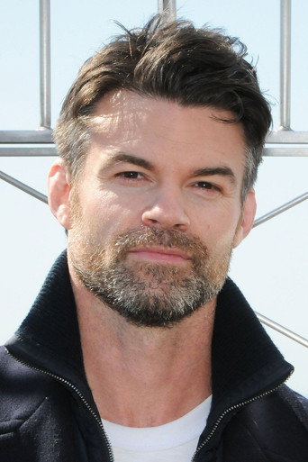 Ảnh của Daniel Gillies