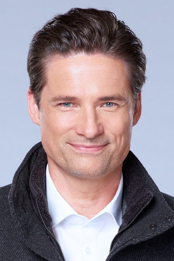Ảnh của Warren Christie
