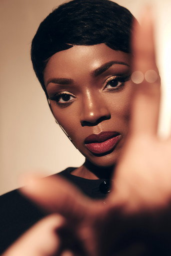 Ảnh của Caroline Chikezie