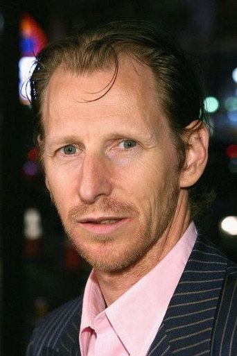 Ảnh của Lew Temple
