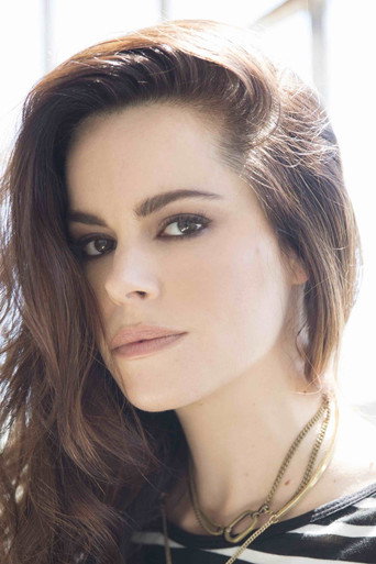Ảnh của Emily Hampshire
